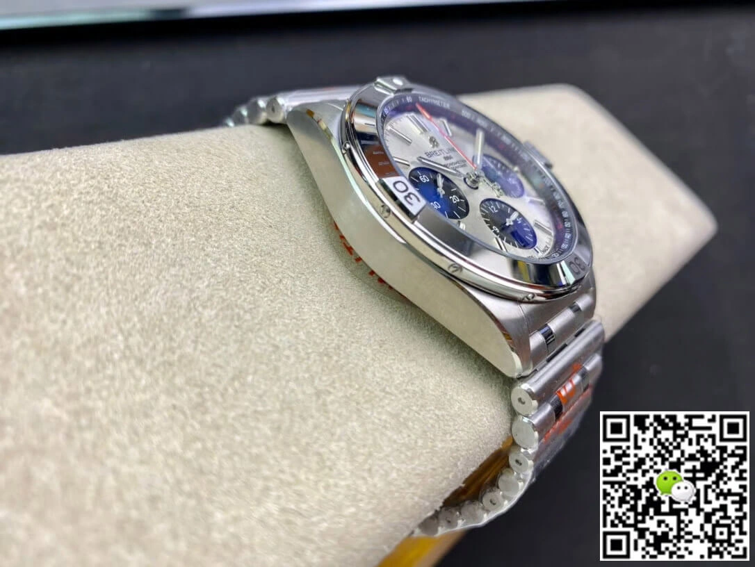 Breitling Chronomat AB0134101G1A1 GF Factory 1:1 Best Edition Replica Watch White Dial Swiss 7750
