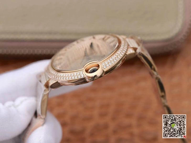 Ballon Bleu De Cartier W69006Z2 42mm TW Factory 1:1 Best Edition Replica Watch Full Diamond Rosegold Swiss ETA 2824