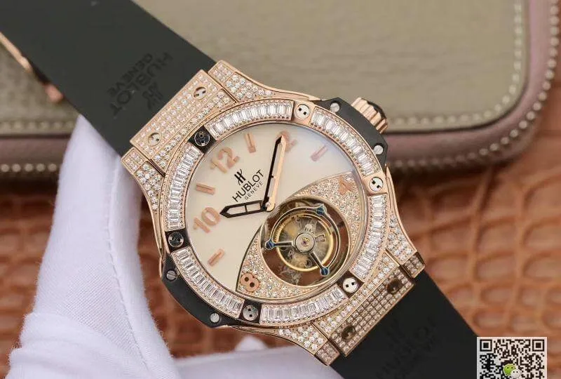 Hublot Classic Fusion 45mm Tourbillon 1:1 Best Edition Replica Watch With Diamond Rosegold White Dial Swiss Toubillon
