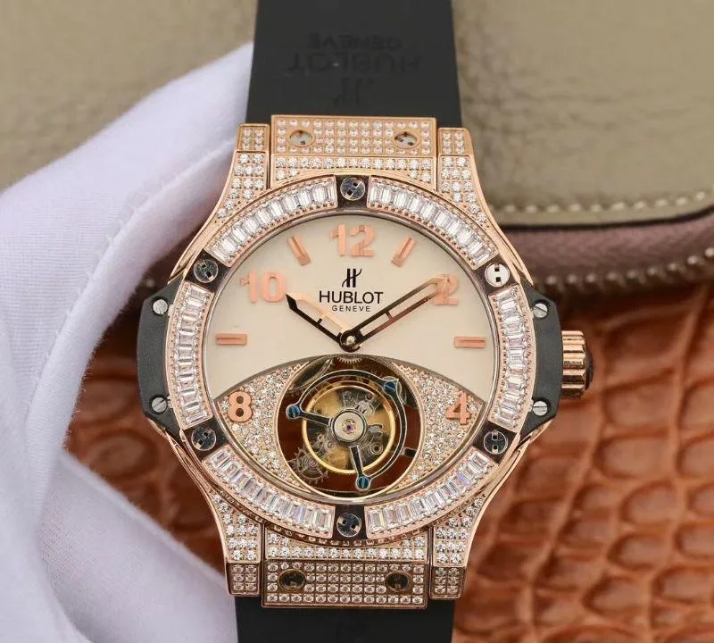 Hublot Classic Fusion 45mm Tourbillon 1:1 Best Edition Replica Watch With Diamond Rosegold White Dial Swiss Toubillon