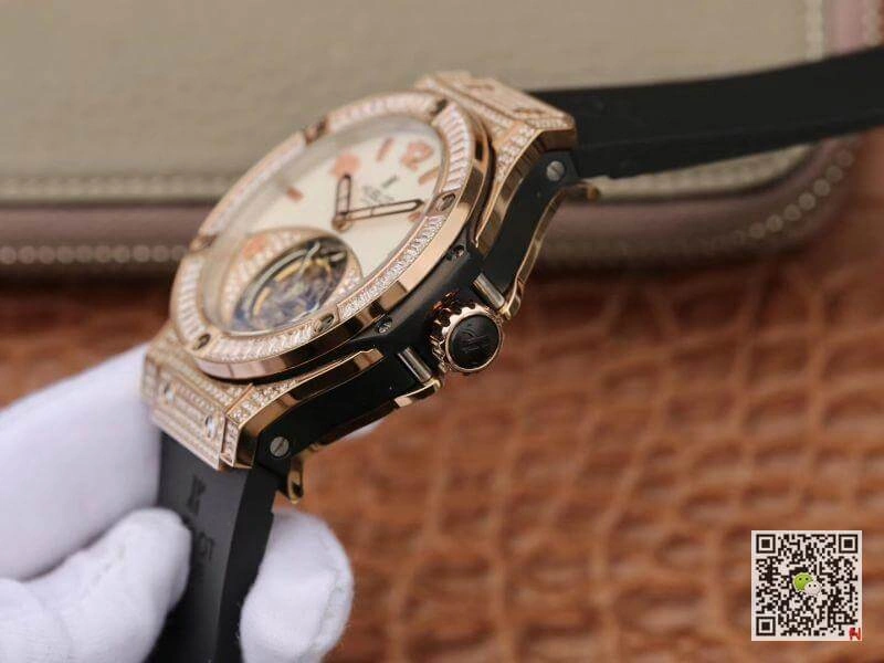 Hublot Classic Fusion 45mm Tourbillon 1:1 Best Edition Replica Watch With Diamond Rosegold White Dial Swiss Toubillon