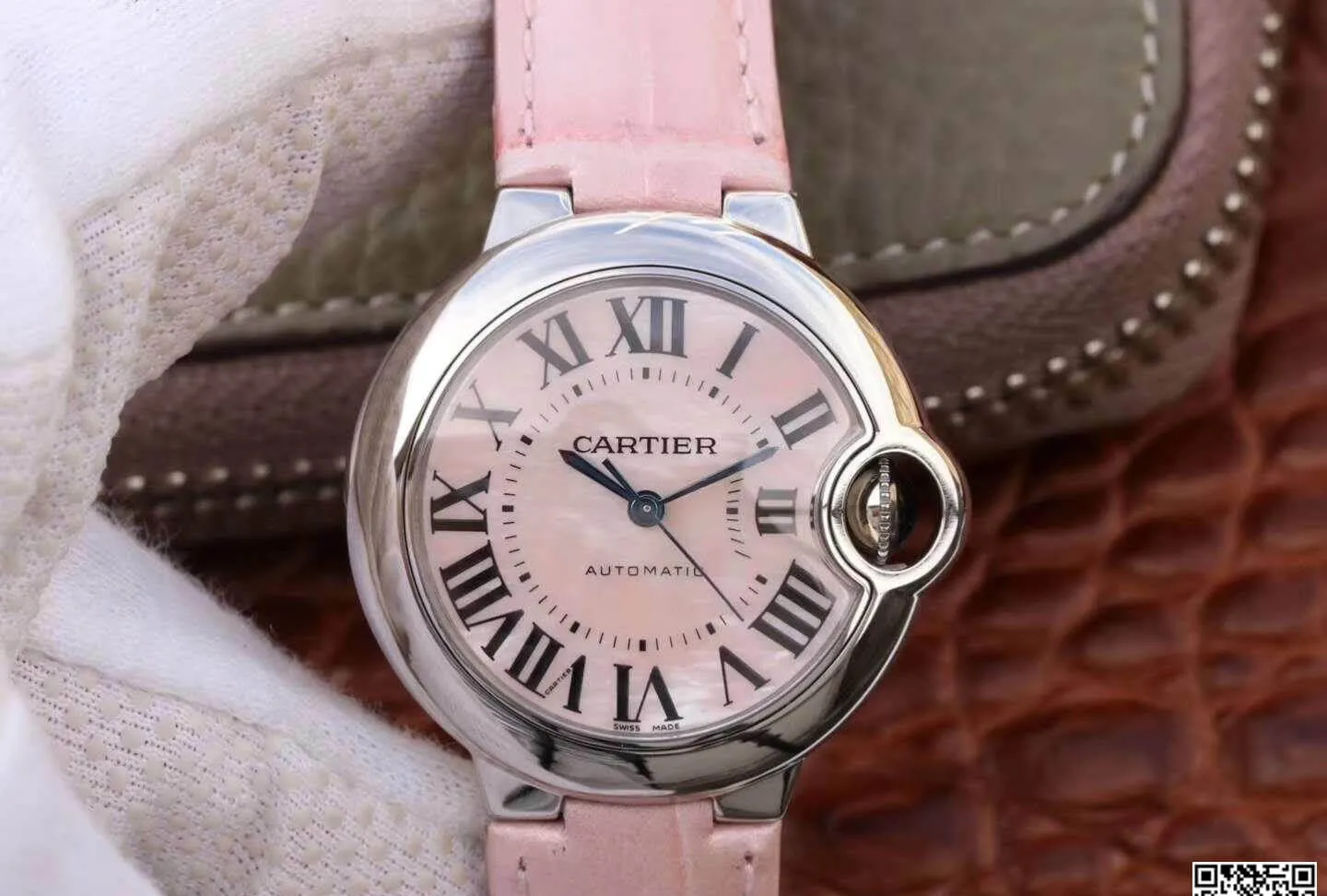 Ballon Bleu De Cartier WSBB0002 V6 Factory 1:1 Best Edition Replica Watch Swiss ETA076