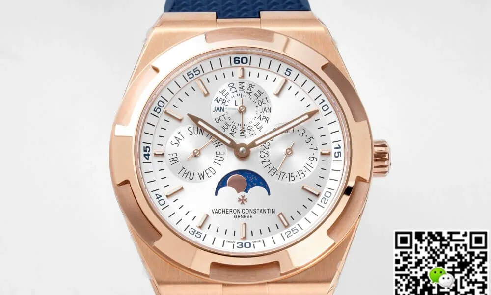 Vacheron Constantin Overseas 4300V 120R-B064 8F Factory 1:1 Best Edition Replica Watch V2 Gold Bezel