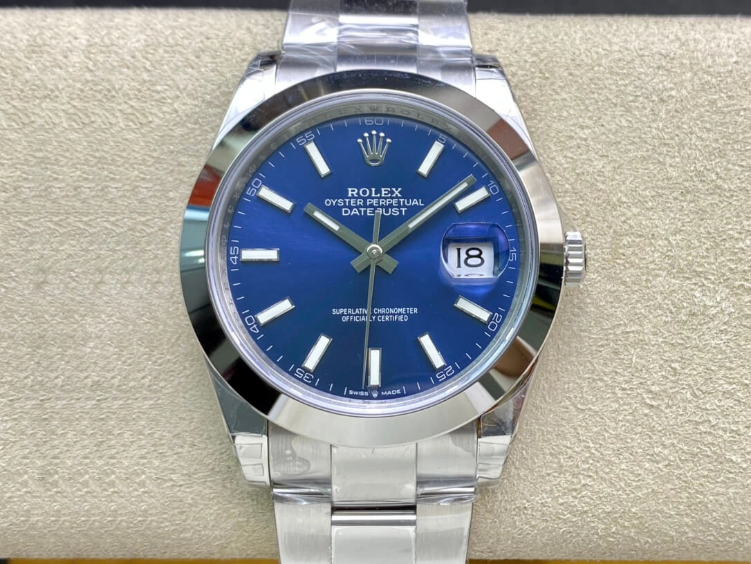 Rolex Datejust M126300-0001 VS Factory 1:1 Best Edition Replica Watch Silver Strap