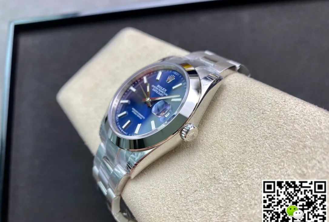 Rolex Datejust M126300-0001 VS Factory 1:1 Best Edition Replica Watch Silver Strap