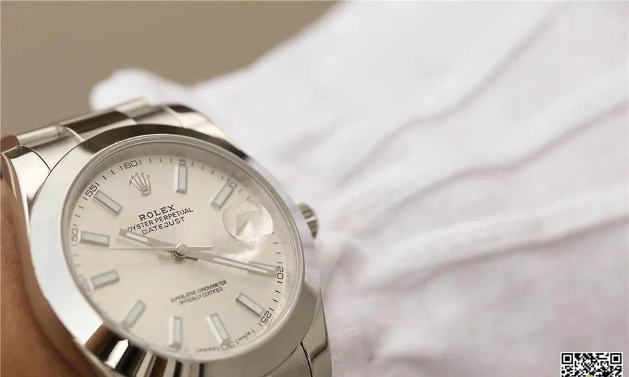 Rolex Datejust M126300-0005 EW Factory 1:1 Best Edition Replica Watch Silver Strap