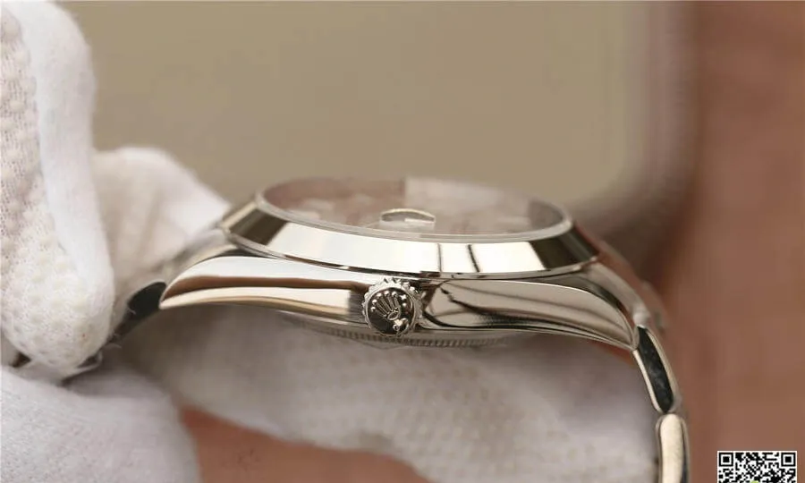 Rolex Datejust M126300-0005 EW Factory 1:1 Best Edition Replica Watch Silver Strap