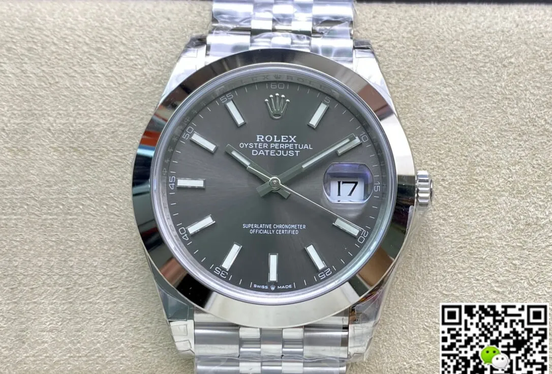 Rolex Datejust M126300-0008 VS Factory 1:1 Best Edition Replica Watch Silver Strap