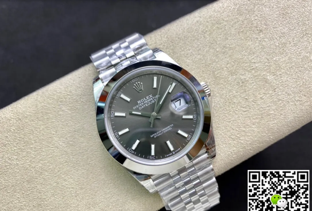 Rolex Datejust M126300-0008 VS Factory 1:1 Best Edition Replica Watch Silver Strap