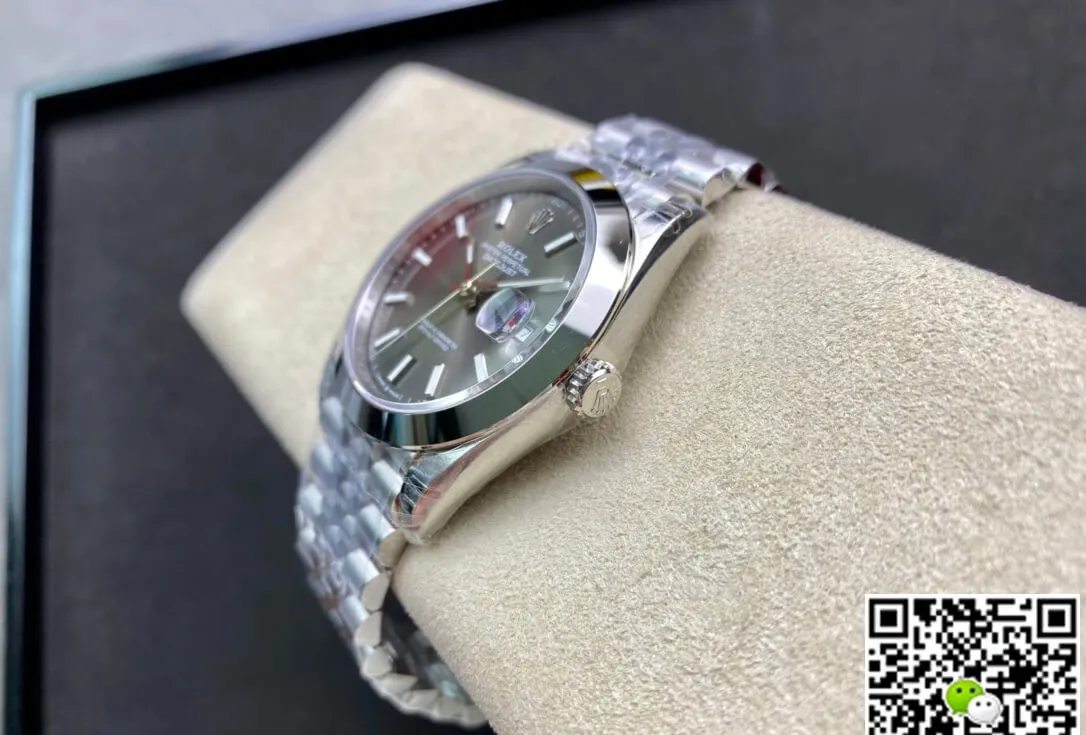 Rolex Datejust M126300-0008 VS Factory 1:1 Best Edition Replica Watch Silver Strap
