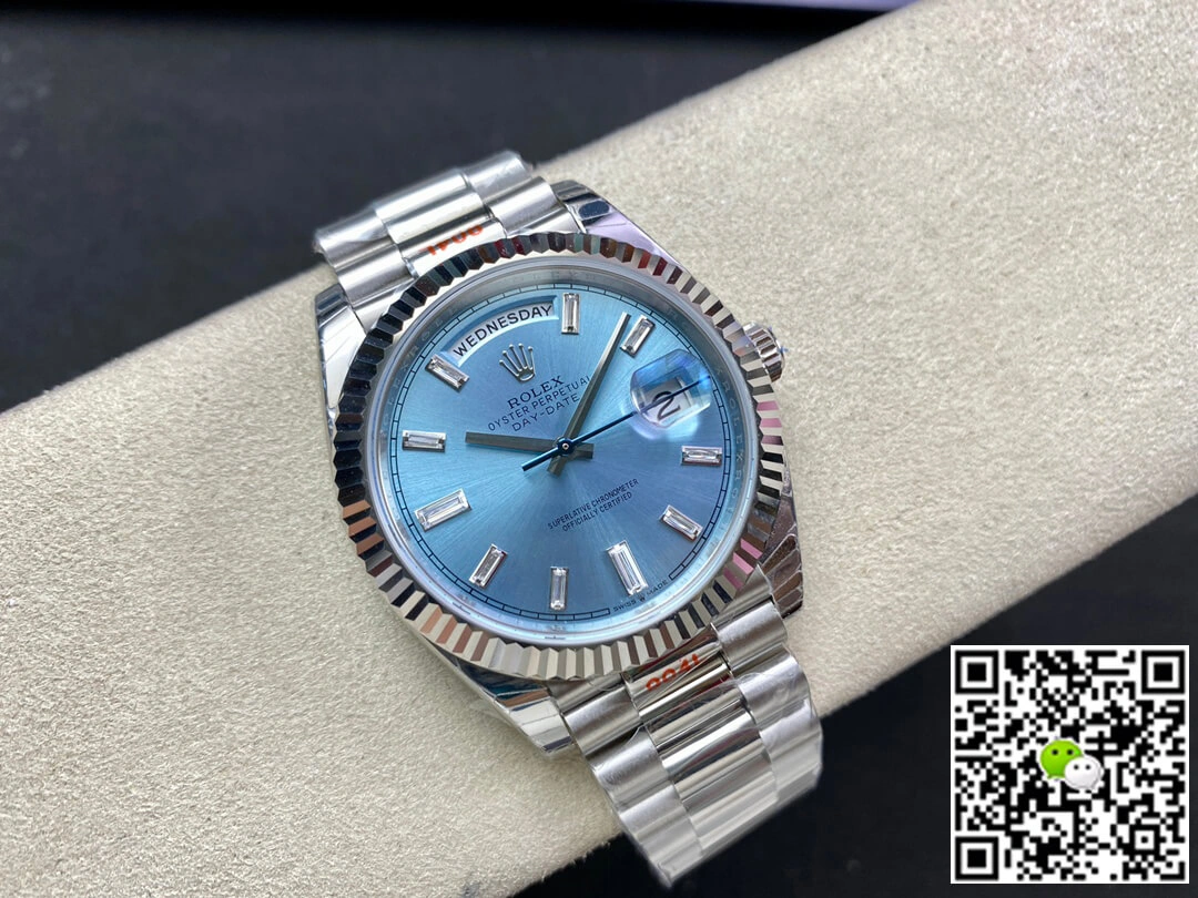 Rolex Day Date M228236-0006 EW Factory 1:1 Best Edition Replica Watch Silver Strap