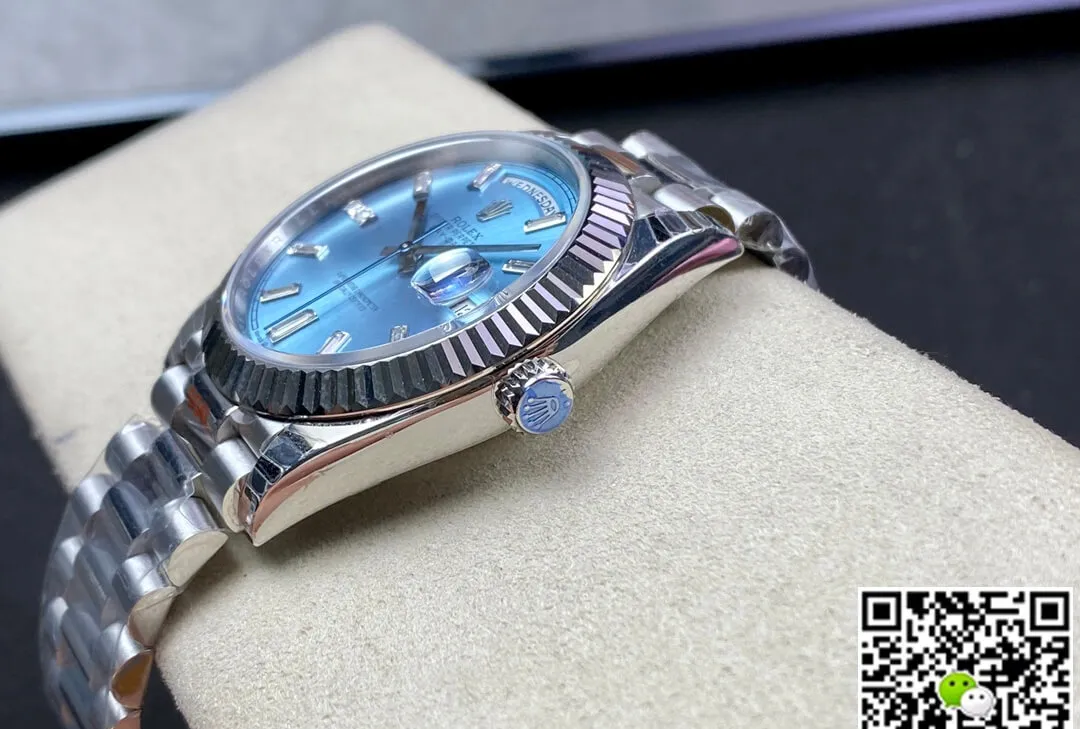 Rolex Day Date M228236-0006 EW Factory 1:1 Best Edition Replica Watch Silver Strap