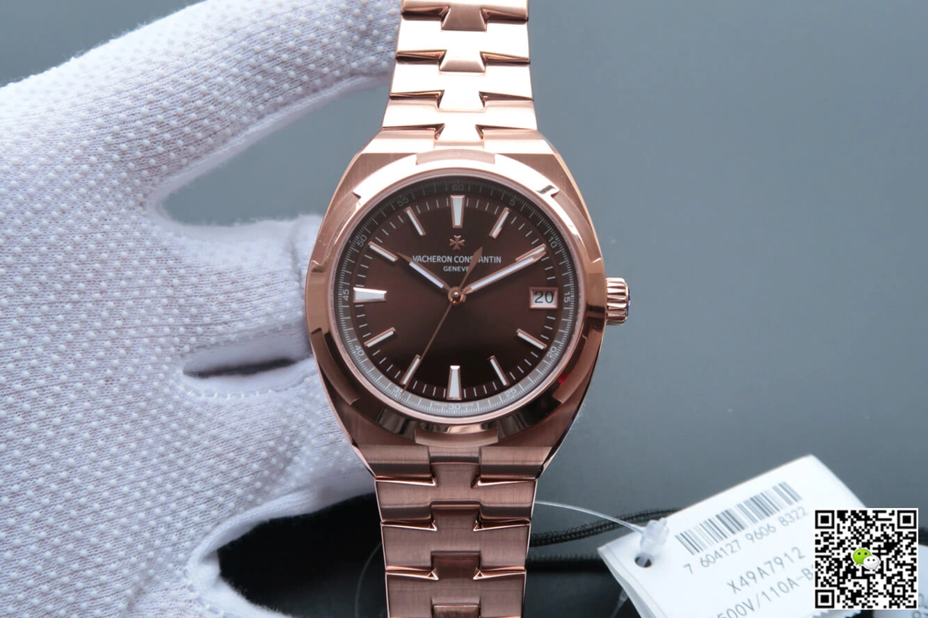 Vacheron Constantin Overseas 4500V 8F Factory 1:1 Best Edition Replica Watch Black Dial
