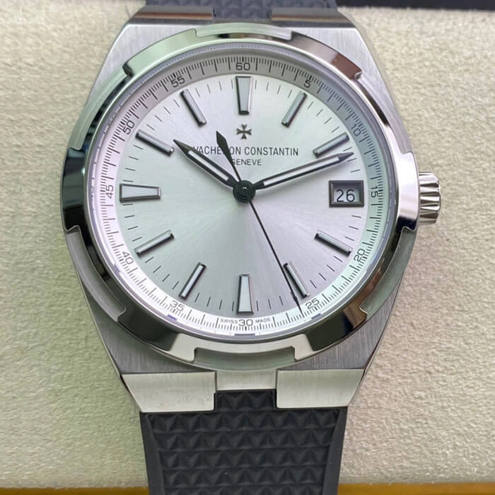 Vacheron Constantin Overseas 4500V 8F Factory 1:1 Best Edition Replica Watch White Dial