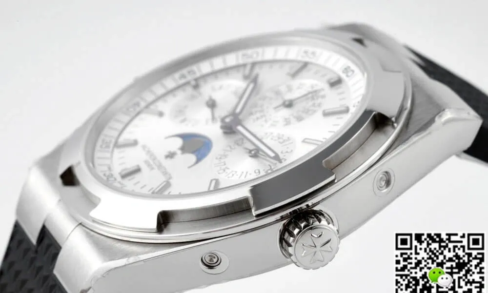 Vacheron Constantin Overseas 4300V 8F Factory 1:1 Best Edition Replica Watch V2 Black Strap