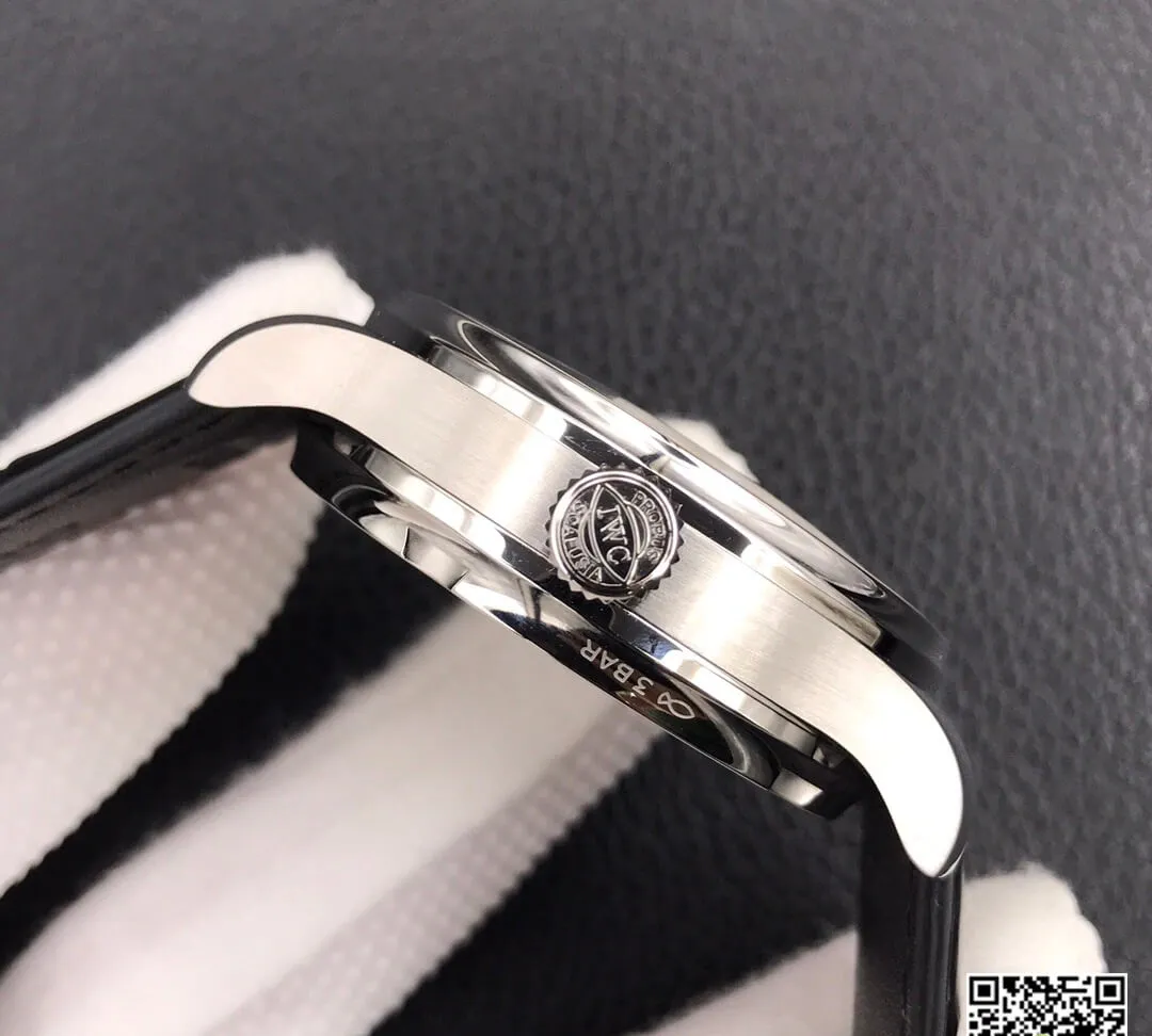 IWC Portugieser IW500714 YL Factory 1:1 Best Edition Replica Watch Black Leather Strap