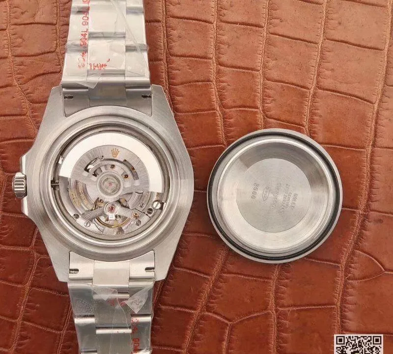 Rolex Sea-Dweller 126600 43mm Noob Factory V9 Version 1:1 Best Edition Replica Watch Swiss ETA3235 Stainless Steel Strap