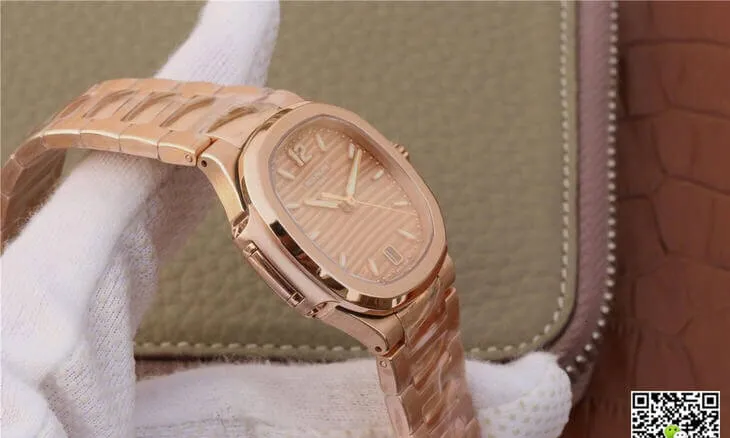Patek Philippe Nautilus Ladies 7118-1R-010 PF Factory 1:1 Best Edition Replica Watch Titanium