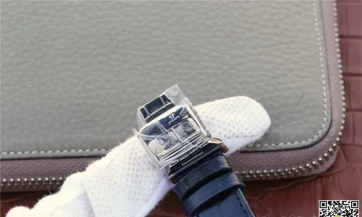Jaeger LeCoultre Reverso Q3738470 1:1 Best Edition Replica Watch Stainless Steel Bezel