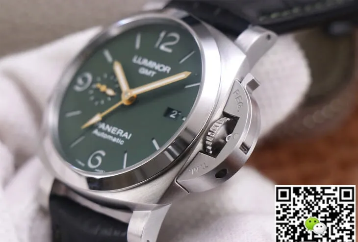 Panerai Luminor PAM1056 VS Factory 1:1 Best Edition Replica Watch Black Leather Strap