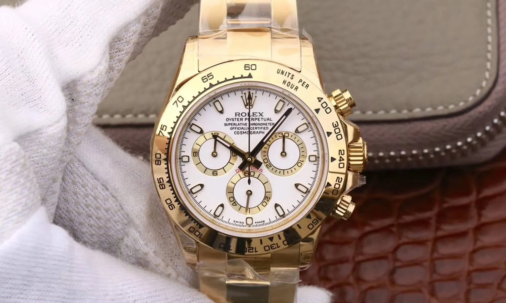 Rolex Daytona Cosmograph M116508-0001 JH Factory 1:1 Best Edition Replica Watch White Dial Gold Strap