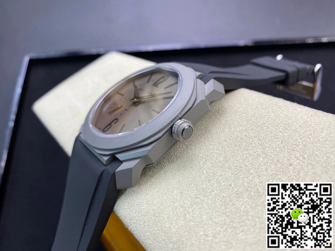 Bvlgari Octo Finissimo BV Factory 1:1 Best Edition Replica Watch V2 Black Rubber Strap