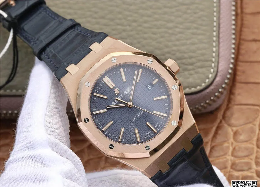 Audemars Piguet Royal Oak 15400 OM Factory 1:1 Best Edition Replica Watch Leather Strap