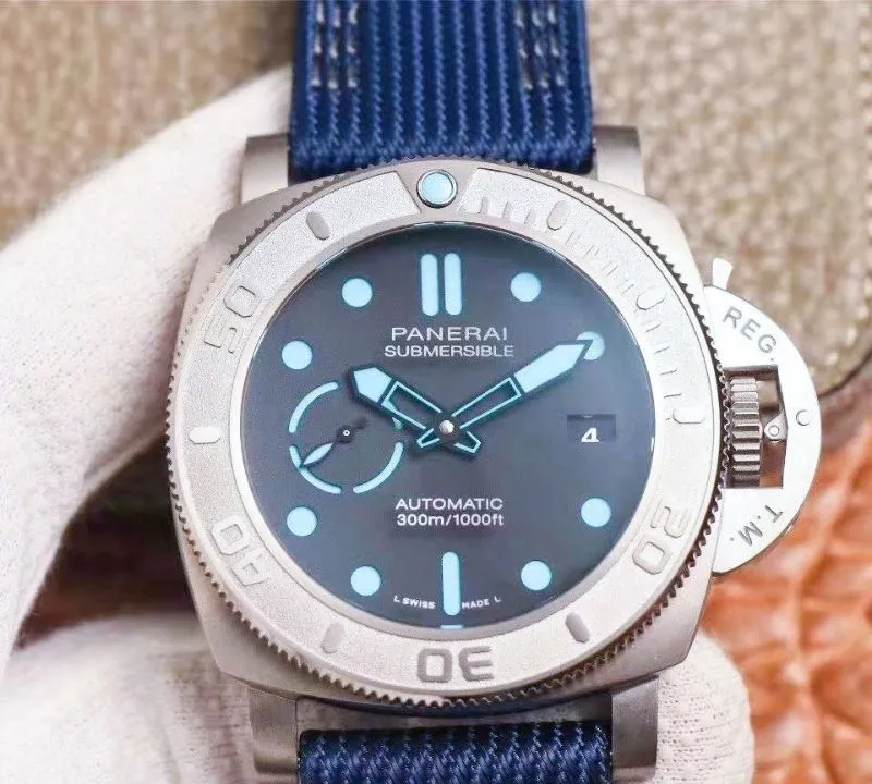 Panerai Submersible PAM00985 VS Factory 1:1 Best Edition Replica Watch Black Dial Swiss P.9010
