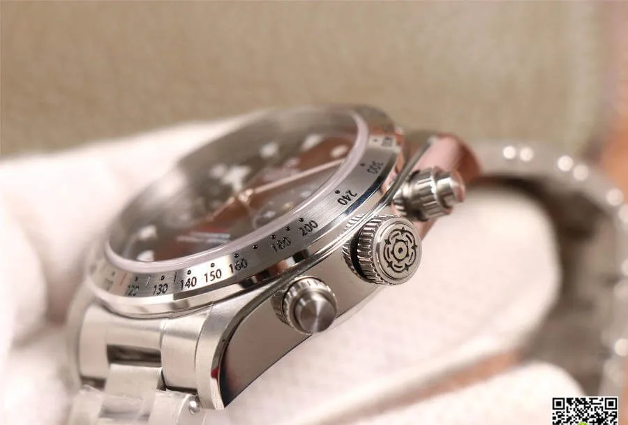 Tudor Heritage Black Bay M79350-0004 TW Factory 1:1 Best Edition Replica Watch Silver Strap