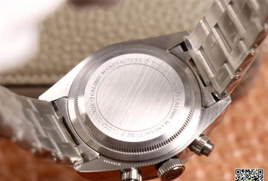 Tudor Heritage Black Bay M79350-0004 TW Factory 1:1 Best Edition Replica Watch Silver Strap