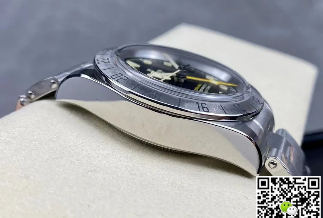 Tudor Heritage Black Bay M79470-0001 ZF Factory 1:1 Best Edition Replica Watch Silver Strap
