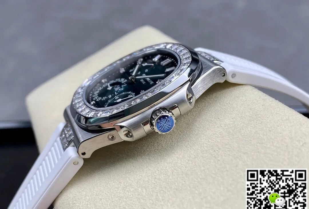 Patek Philippe Nautilus 5712GR GR Factory 1:1 Best Edition Replica Watch Black Dial
