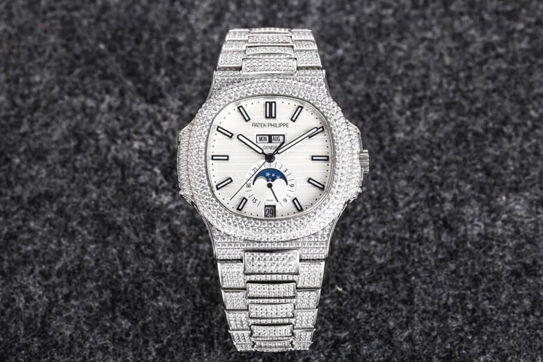 Patek Philippe Nautilus 5726 R8 Factory 1:1 Best Edition Replica Watch Diamond Case