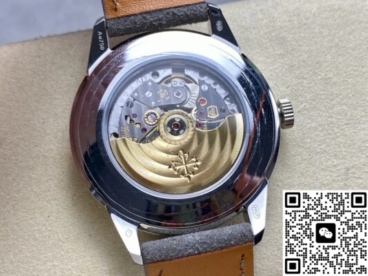 GR Factory Patek Philippe Calatrava 5226G-001 Grey Strap 1:1 Best Edition Replica Watch