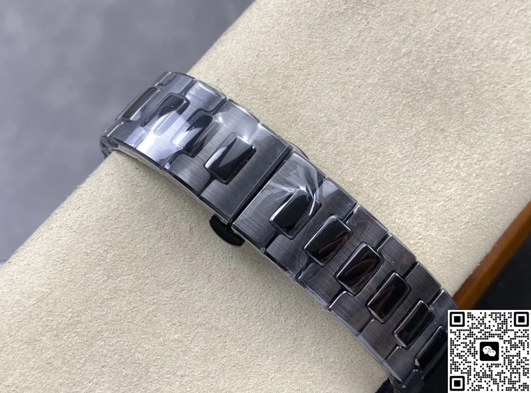 AMG Factory V2 Patek Philippe Nautilus 5711 Black Ceramic 1:1 Best Edition Replica Watch