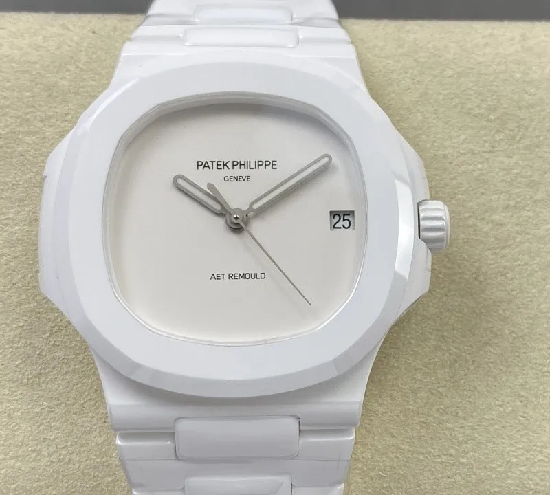 AMG Factory V2 Patek Philippe Nautilus 5711 White Ceramic 1:1 Best Edition Replica Watch