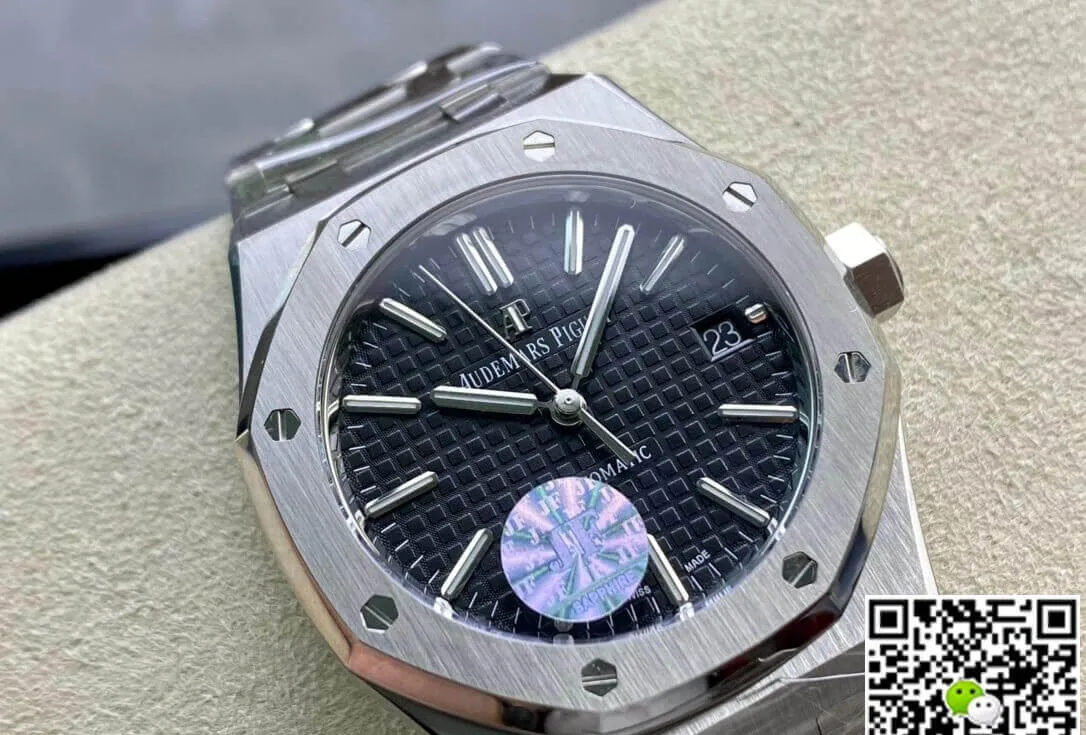 Audemars Piguet Royal Oak 15450 JF Factory 1:1 Best Edition Replica Watch Titanium Black Dial