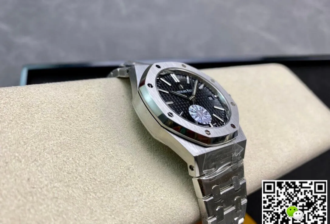 Audemars Piguet Royal Oak 15450 JF Factory 1:1 Best Edition Replica Watch Titanium Black Dial