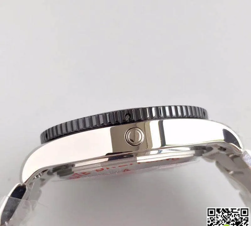 Breitling Superocean 1739310 BF45 162A GF Factory 1:1 Best Edition Replica Watch Swiss ETA2824