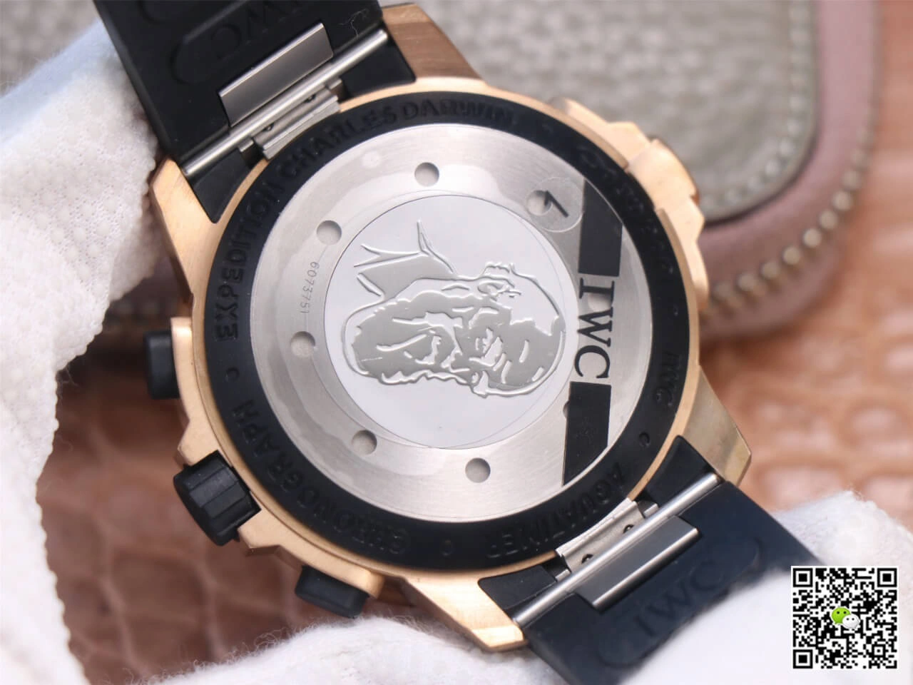IWC Aquatimer Darwin Adventure Tour Special Edition IW379503 V6 Factory 1:1 Best Edition Replica Watch Black Strap