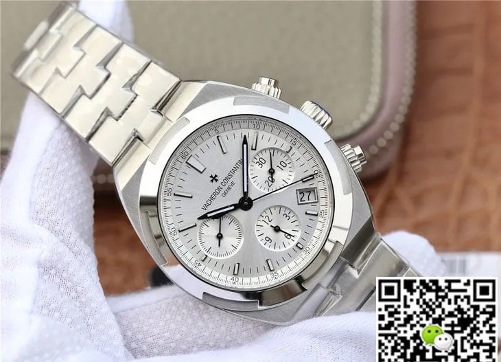 Vacheron Constantin Overseas 5500V 110A-B075 8F Factory 1:1 Best Edition Replica Watch White Dial Strap