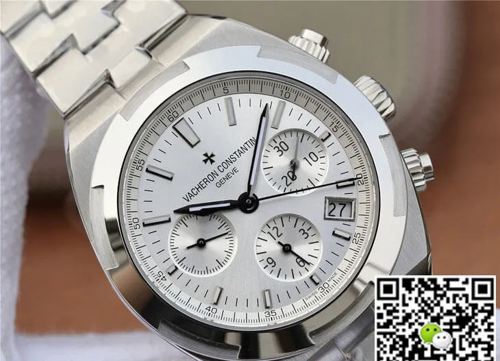 Vacheron Constantin Overseas 5500V 110A-B075 8F Factory 1:1 Best Edition Replica Watch White Dial Strap