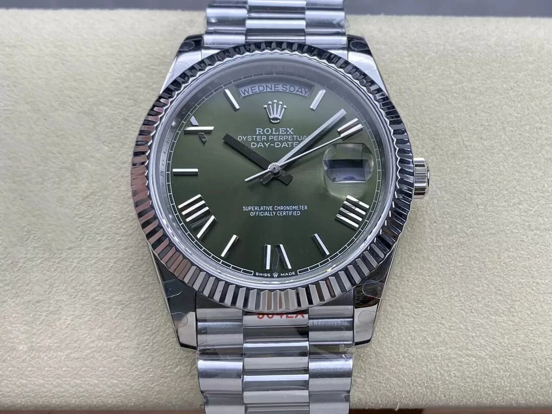 Rolex Day Date M228236-0008 GM Factory 1:1 Best Edition Replica Watch V2 Silver Strap