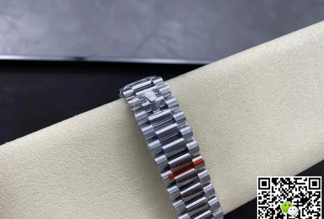 Rolex Day Date M228236-0008 GM Factory 1:1 Best Edition Replica Watch V2 Silver Strap