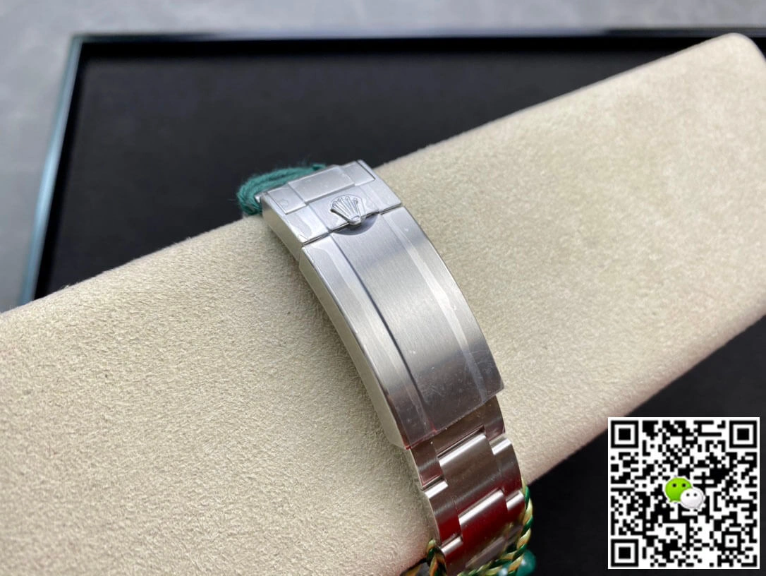 Rolex Submariner M126610LV-0002 VS Factory 1:1 Best Edition Replica Watch Green Bezel