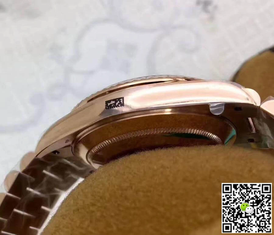 Rolex Day-Date 228235 EW Factory 1:1 Best Edition Replica Watch Swiss ETA3255 Silver Dial