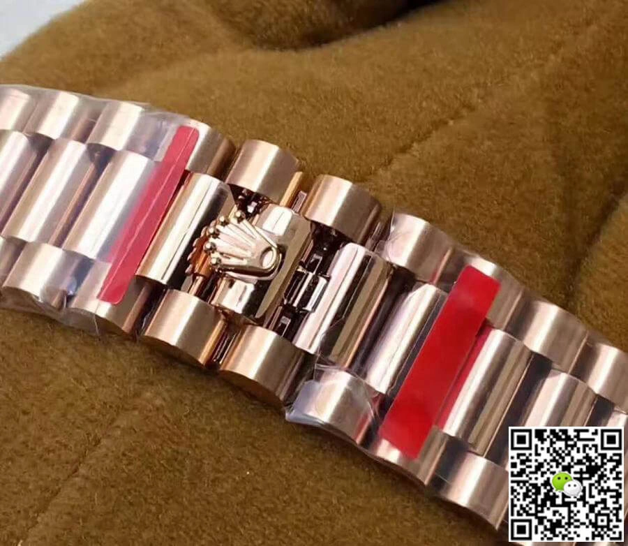 Rolex Day-Date 228235 EW Factory 1:1 Best Edition Replica Watch Swiss ETA3255 Silver Dial
