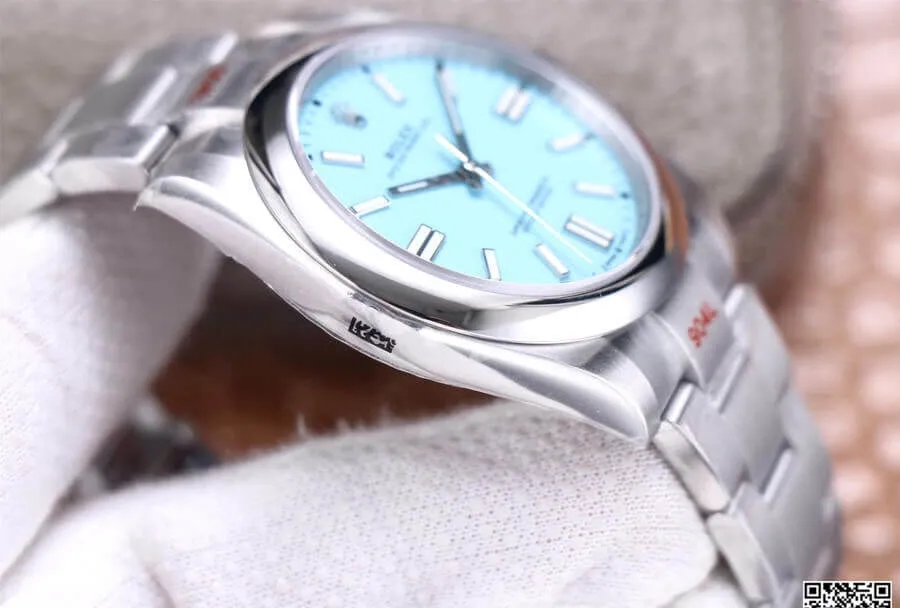 Rolex Oyster Perpetual M124300-0006 EW Factory 1:1 Best Edition Replica Watch White Dial