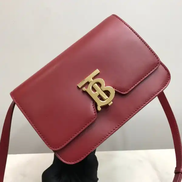 TO BURBERRY SMALL TB Bag