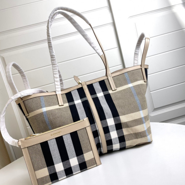 HOT SALE BURBERRY Beach Tote